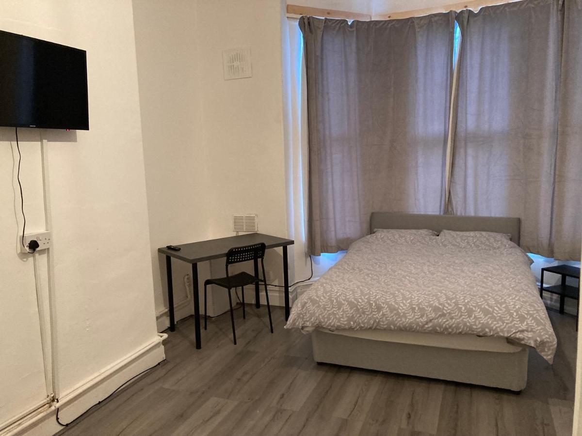 Chosen Rocky Lane Private Rooms リヴァプール エクステリア 写真